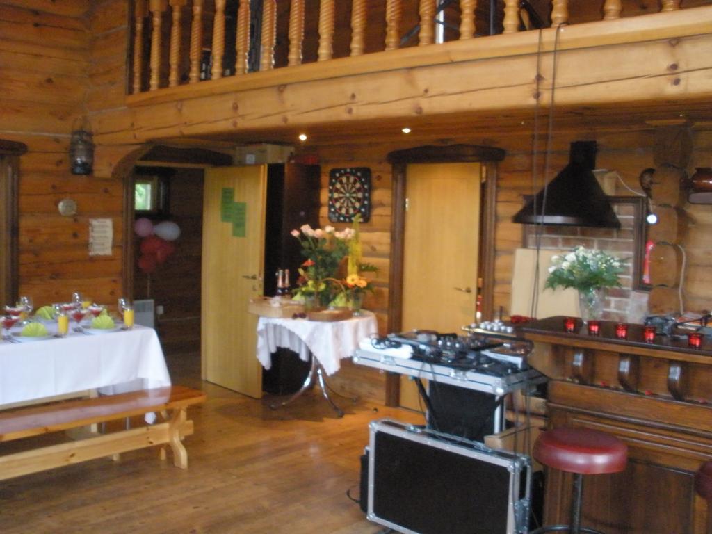 Meteorits Hotel Smiltene Eksteriør billede