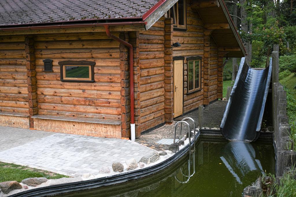 Meteorits Hotel Smiltene Eksteriør billede